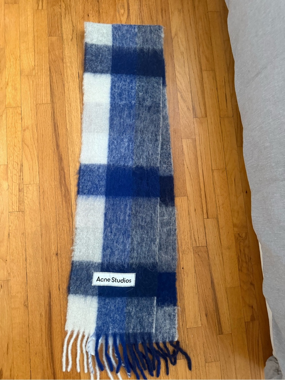 Acne Studios BRAND NEW Blue Plaid Wool Scarf